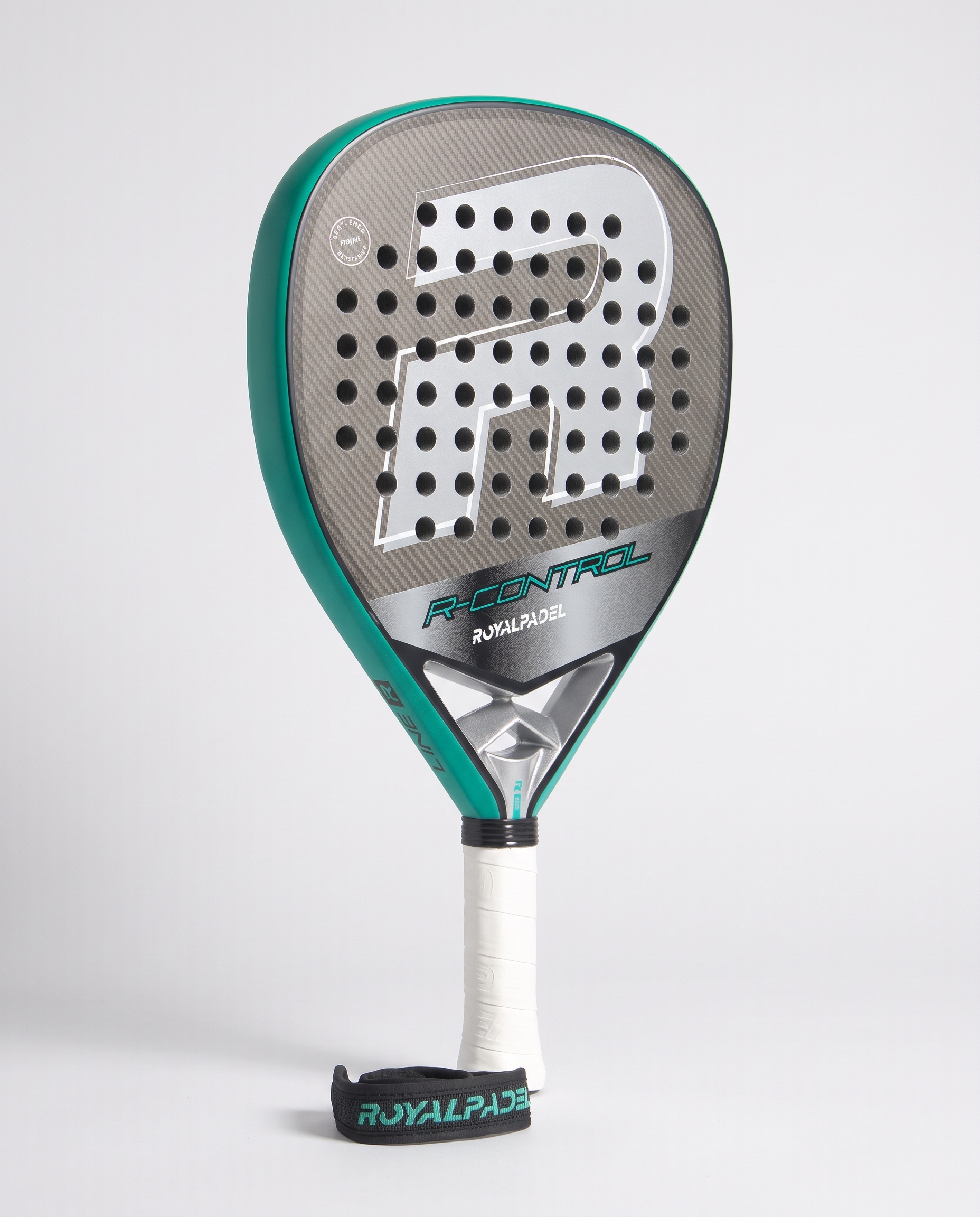 Royal Padel R Control 2026, AI vizualizacija
